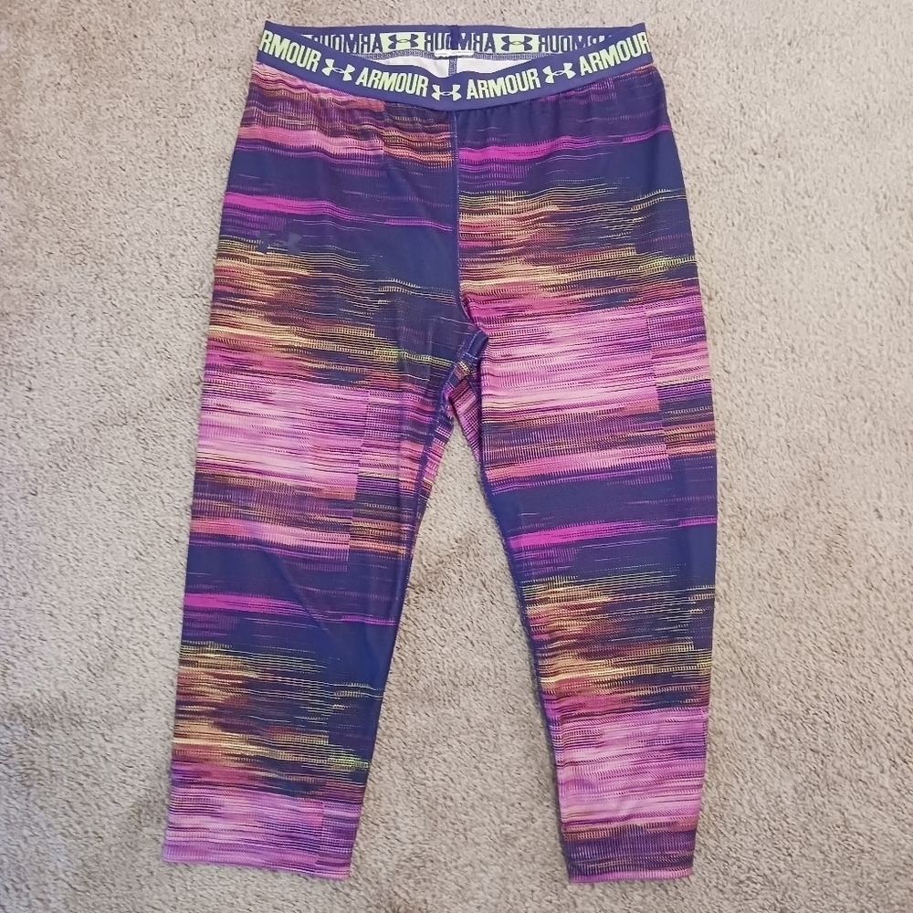 Under Armour Athletic Capris - Picture 1 of 3
